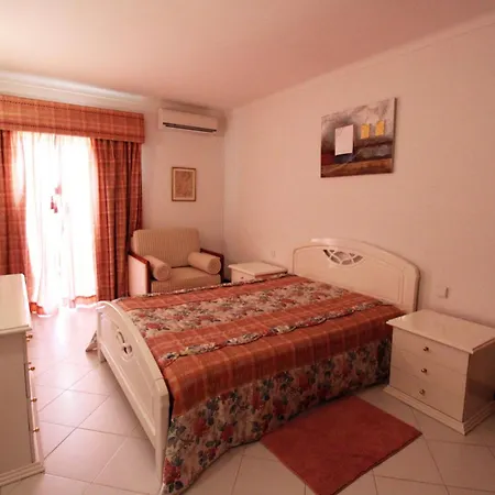 Al-charb Retreat By Sapvillas Apartman Quarteira